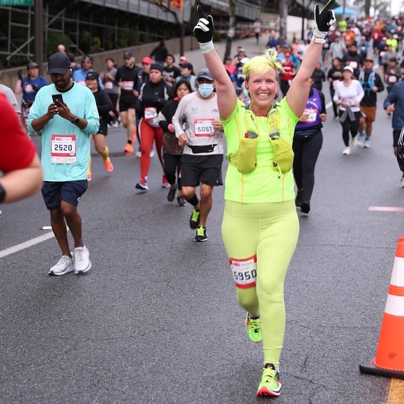 Meet your Posher, Sonja - Picture 4 of 4